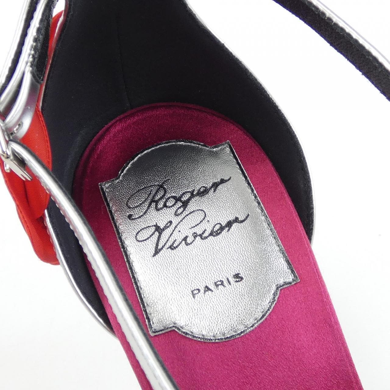 ロジェヴィヴィエ ROGER VIVIER サンダル
