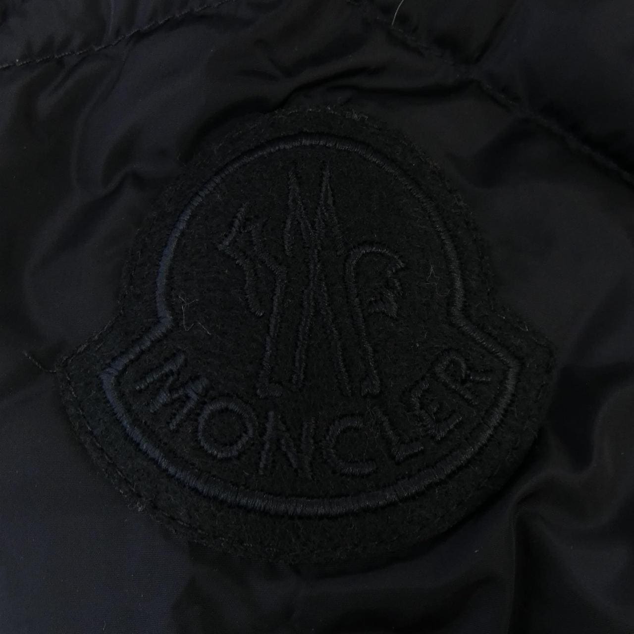 モンクレール MONCLER ALOES ダウンジャケット