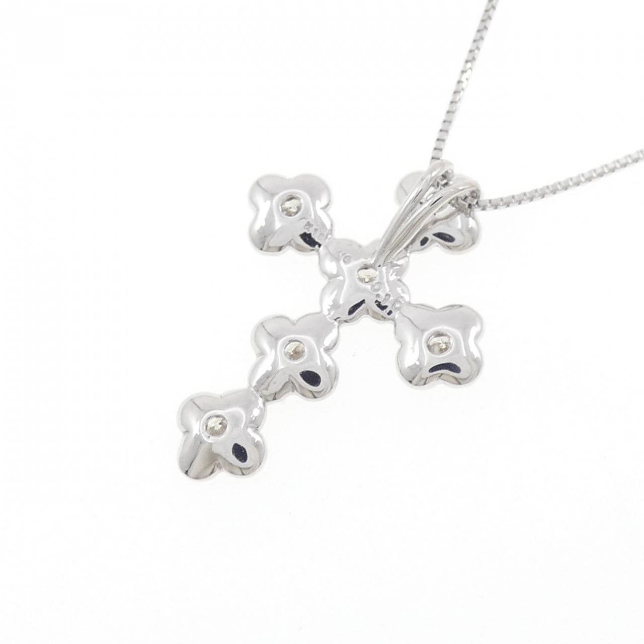 K18WG フラワー×クロス ダイヤモンド ネックレス 0.10CT