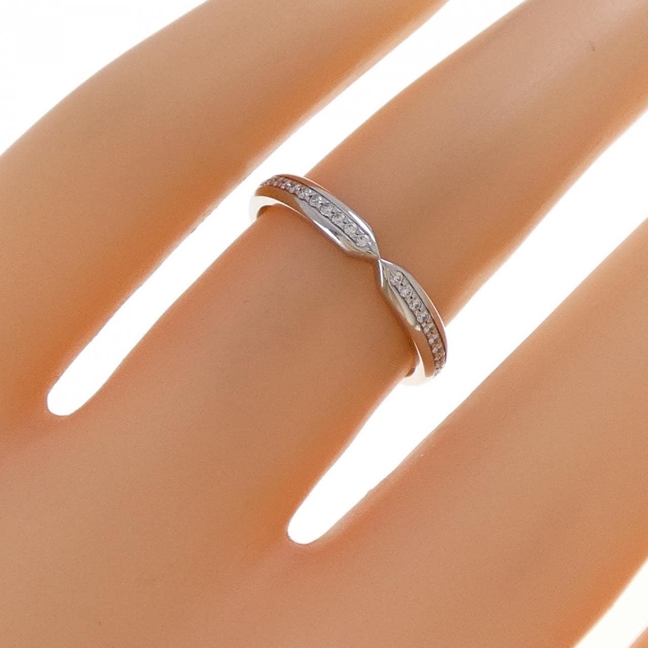 ティファニー ダイヤモンド ネスティング ナロー リング