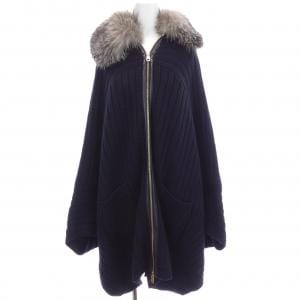 フェラガモ FERRAGAMO ケープ