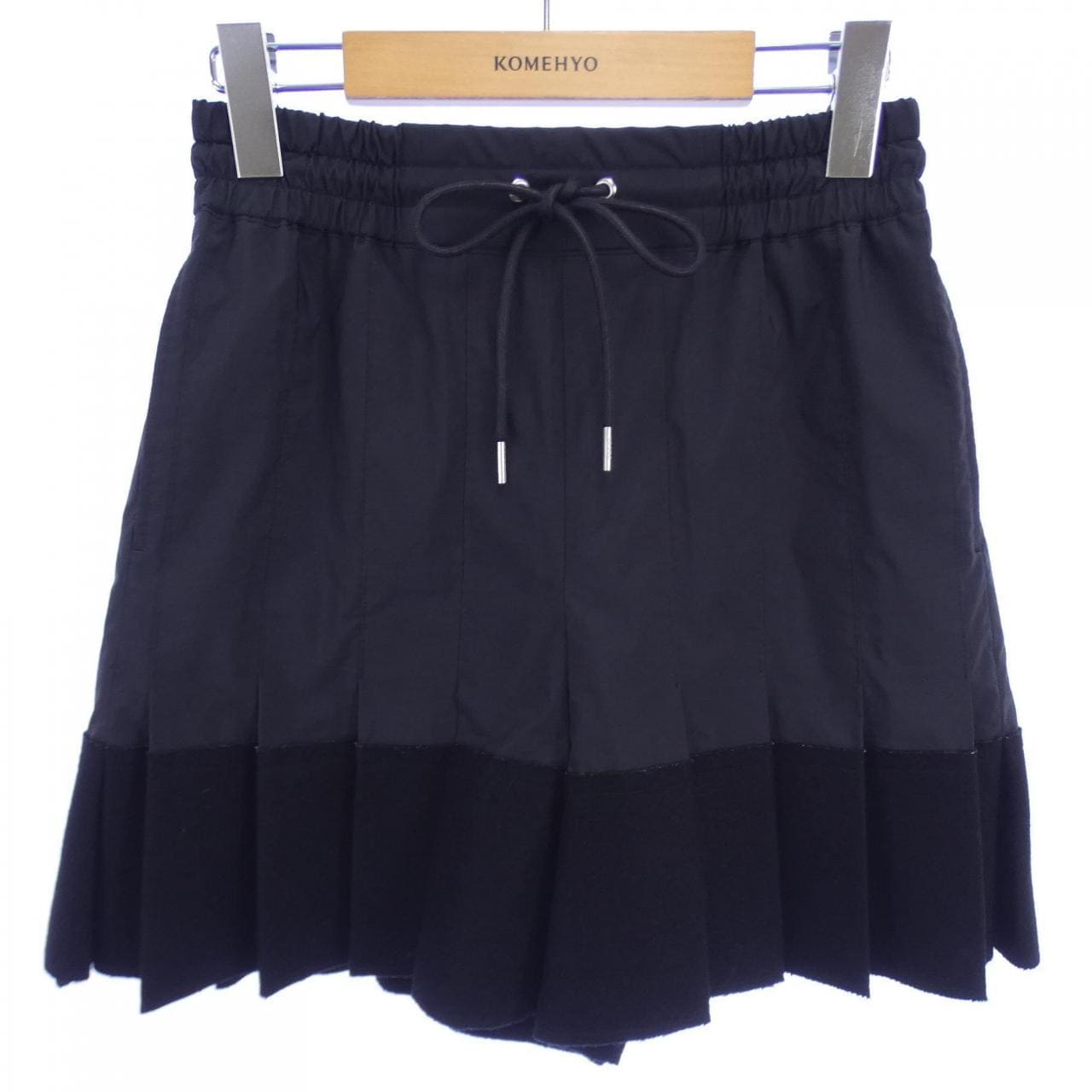 サカイ SACAI ショートパンツ