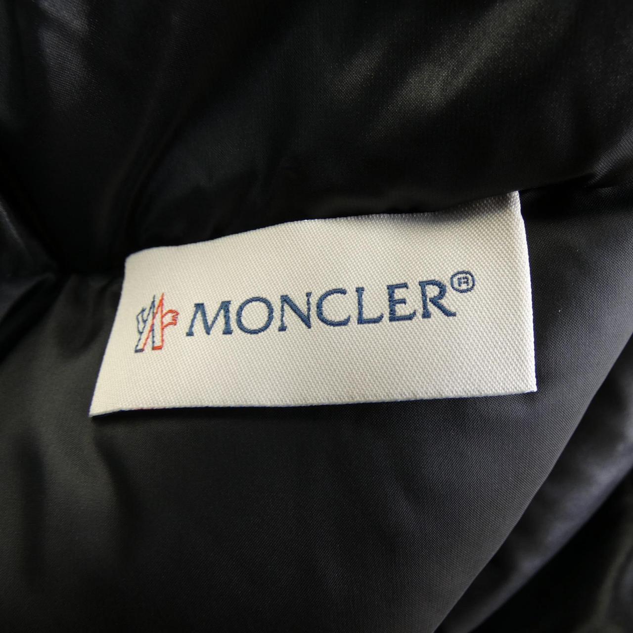 モンクレール MONCLER 20939B00012 ダウンジャケット