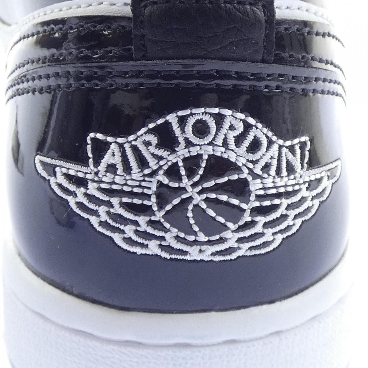 ナイキ ジョーダン NIKE JORDAN DV1309-100 スニーカー