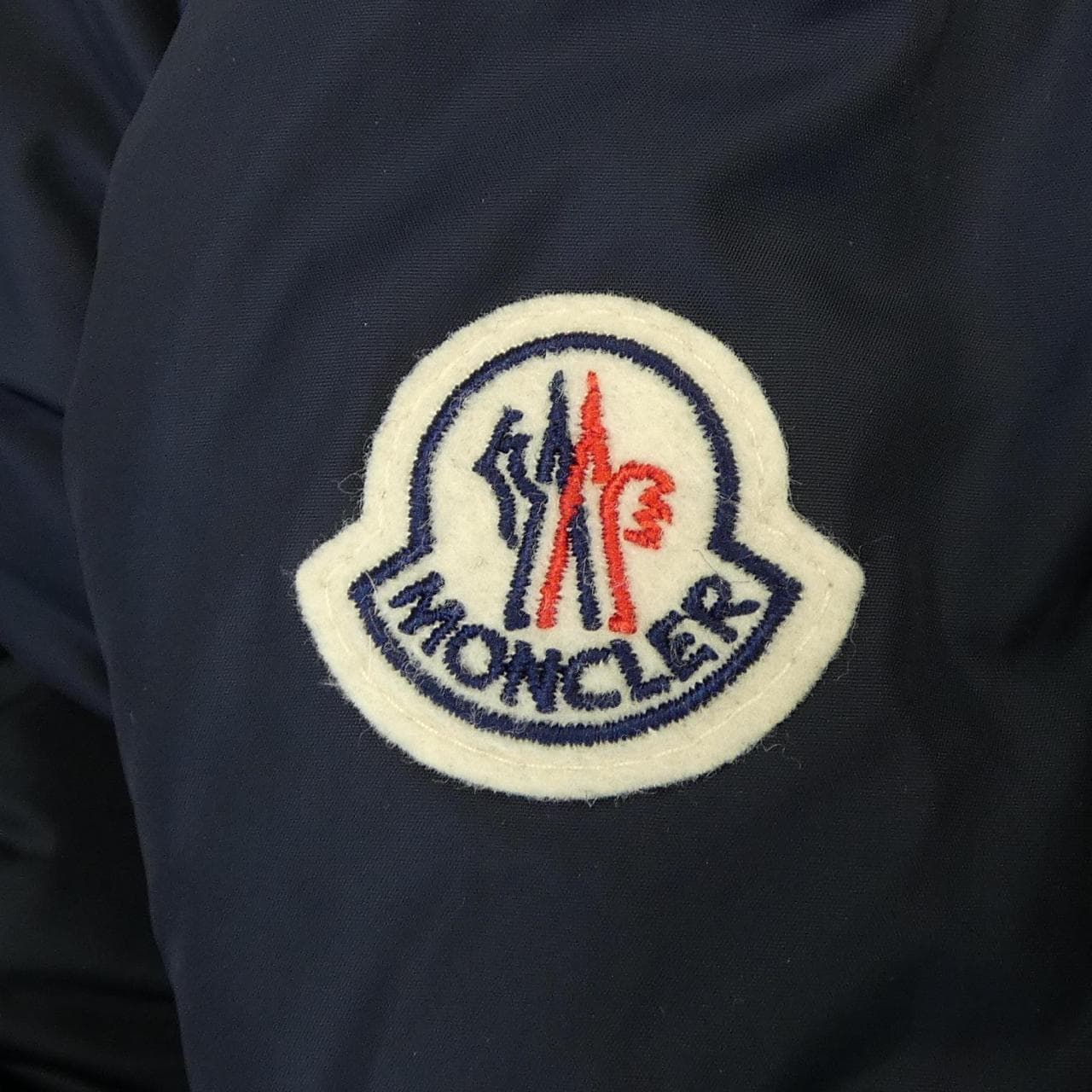 モンクレール MONCLER BURGAUX ダウンコート