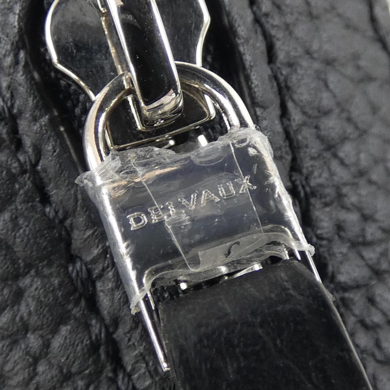 デルボー DELVAUX PIN TWIST AA0695AQY BAG