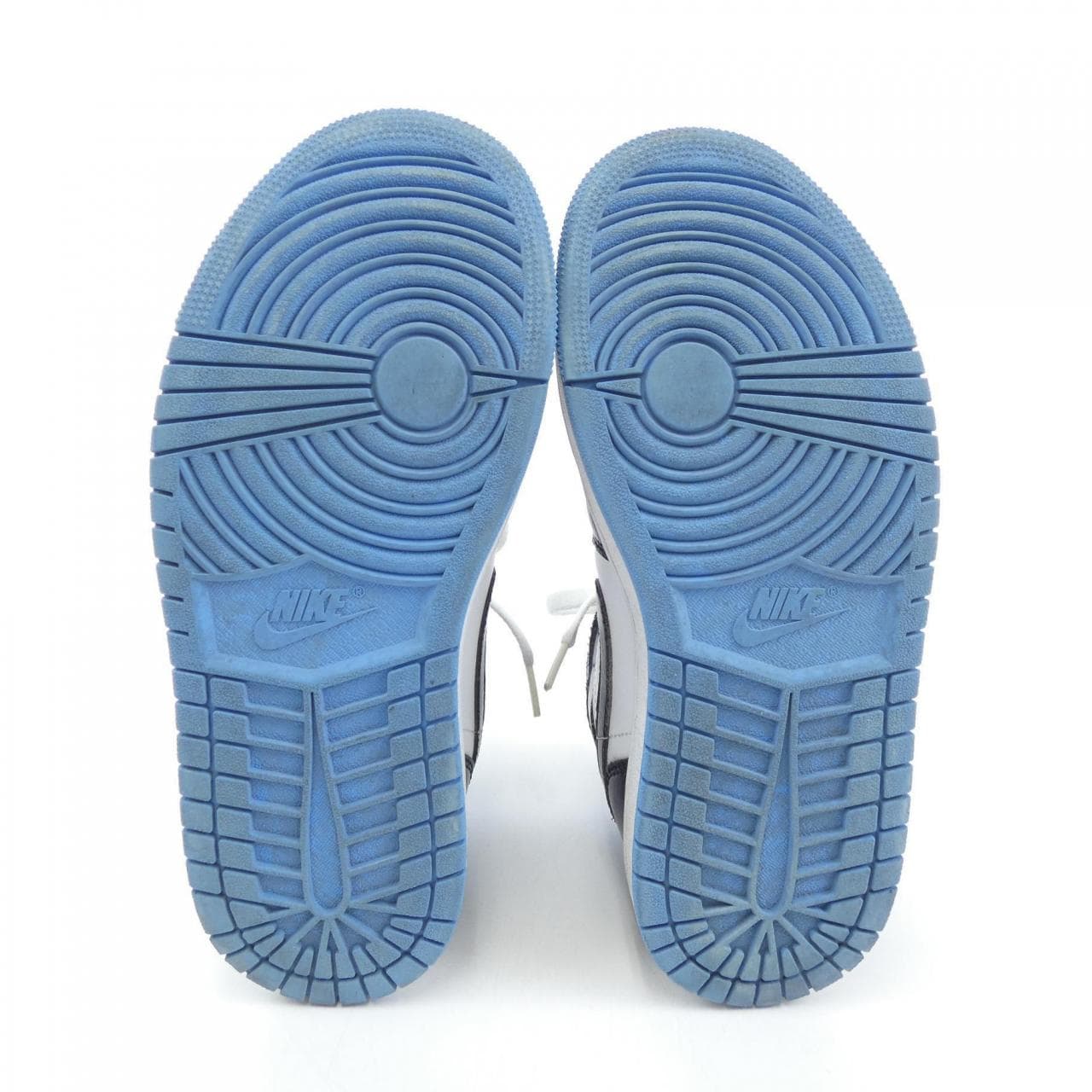 ナイキ NIKE スニーカー