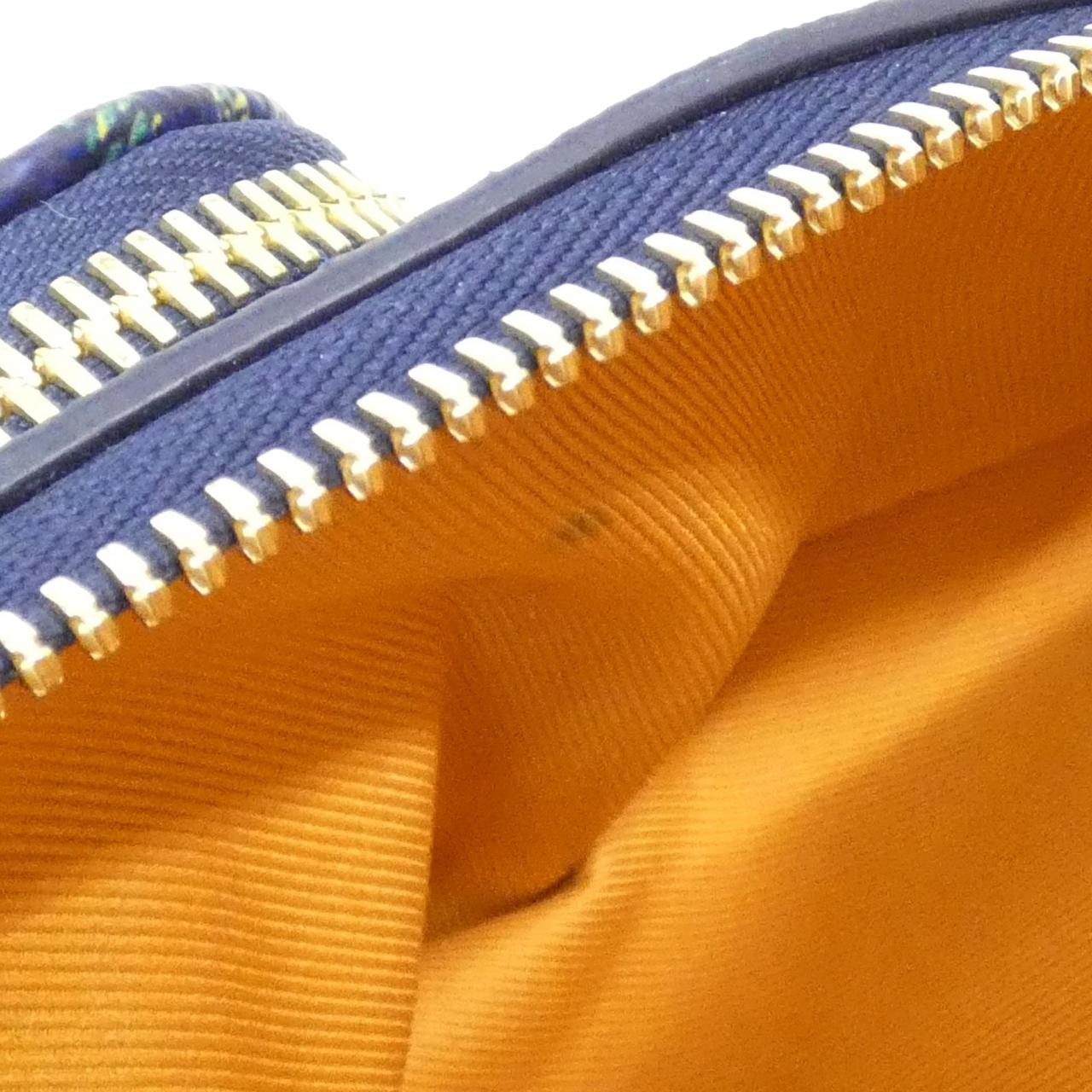 ルイヴィトン モノグラム ヘリテージ ラッシュ バムバッグ M25783 バッグ