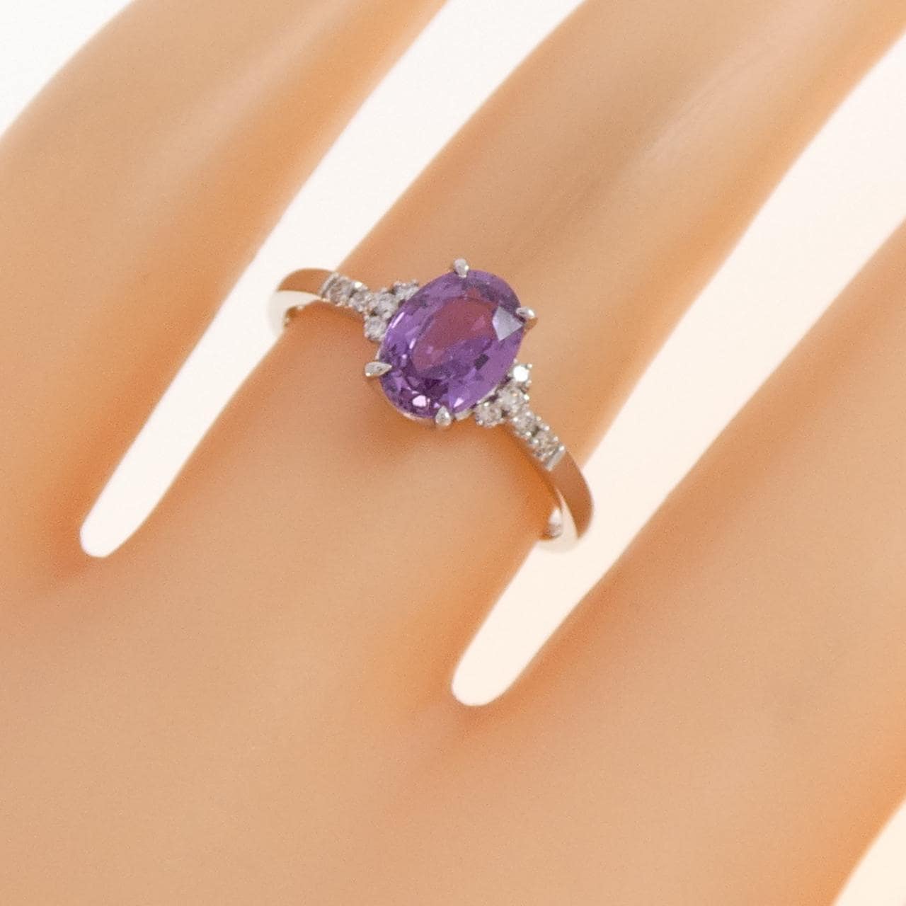 PT900 サファイヤ リング 1.06CT