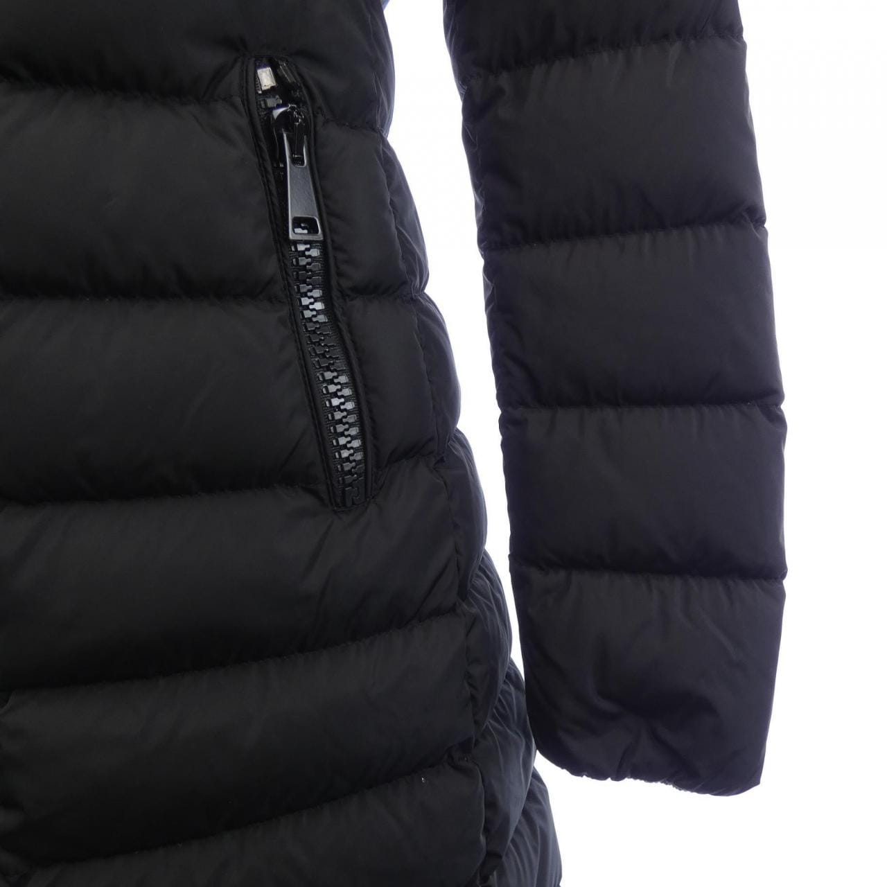 モンクレール MONCLER TALEVE ダウンコート