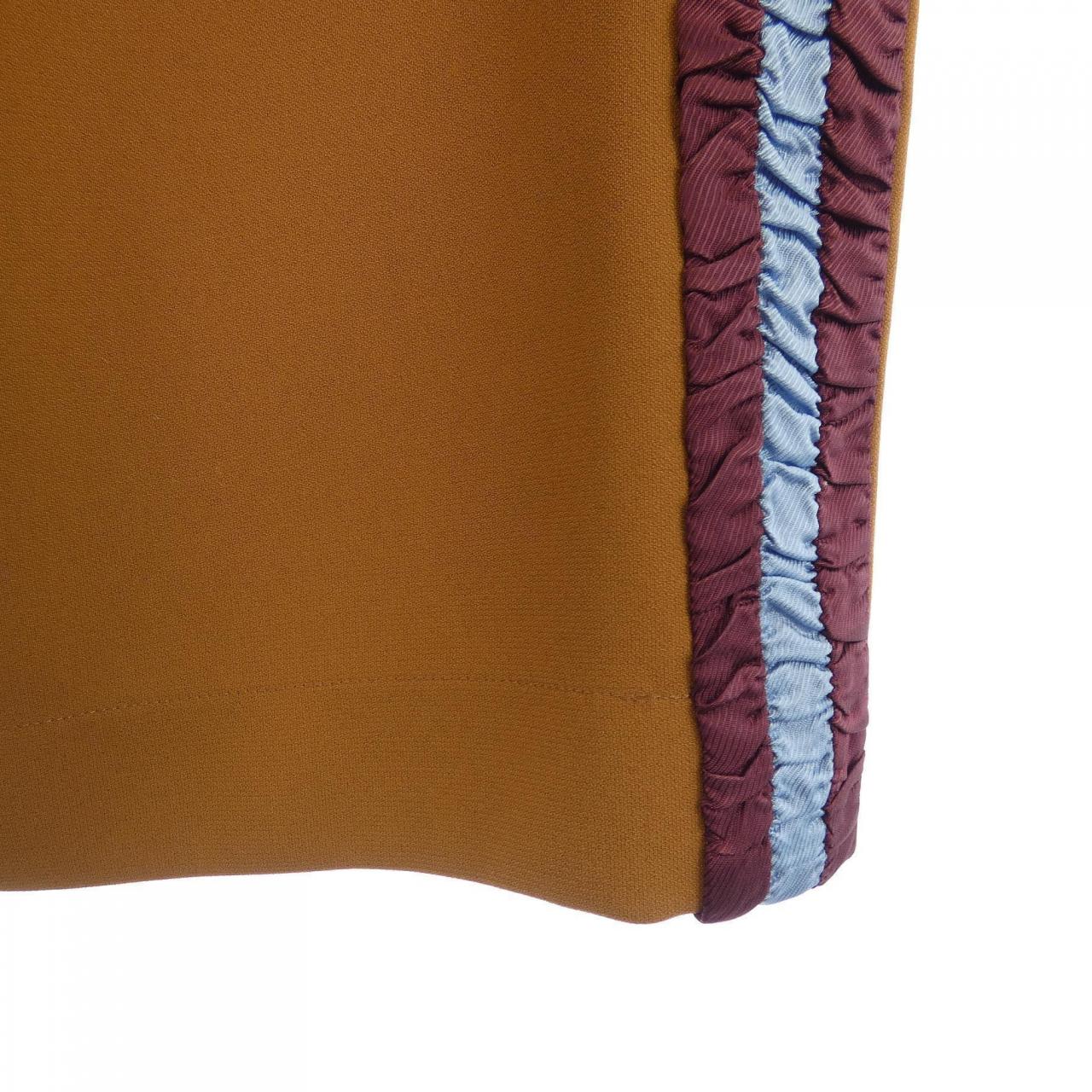 ヌメロヴェントゥーノ N°21 181-C051-5395 スカート