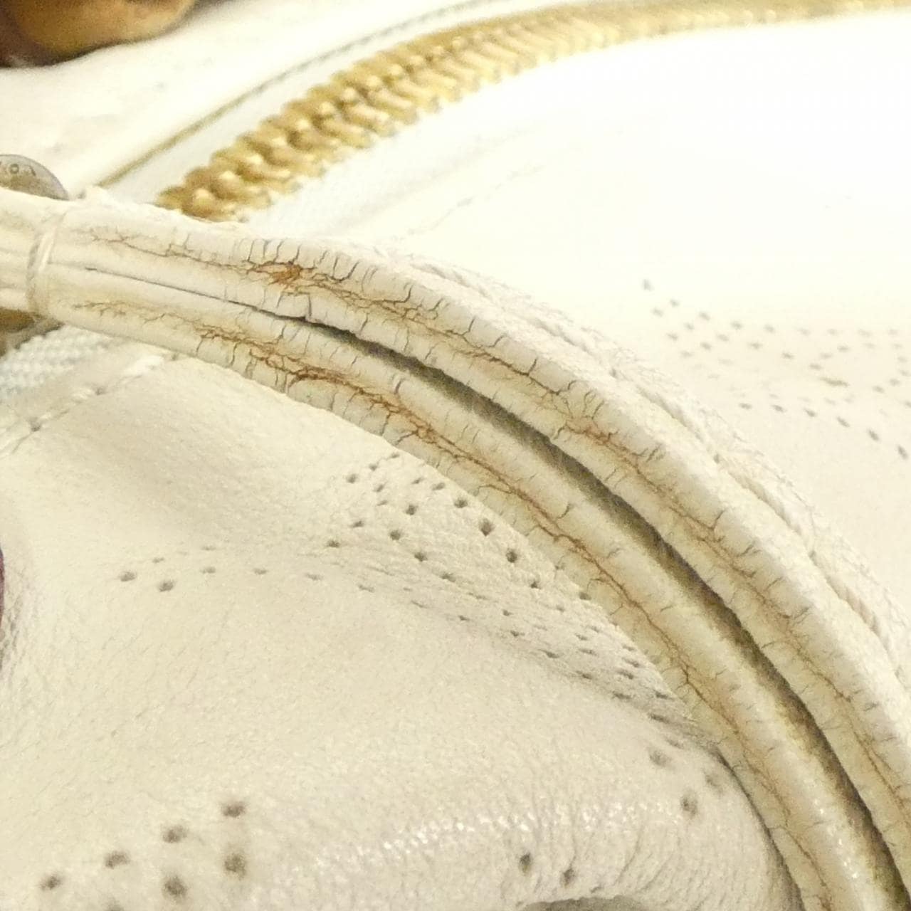 ルイヴィトン キュイールレザー オナタ M95460 ショルダーバッグ