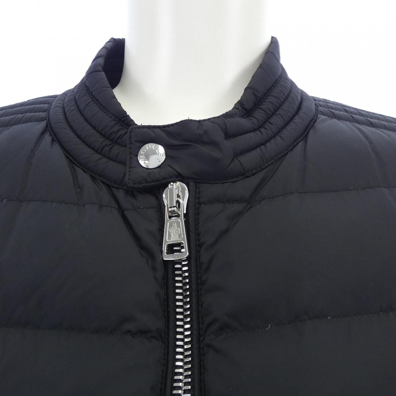 モンクレール MONCLER AMIOT ダウンジャケット