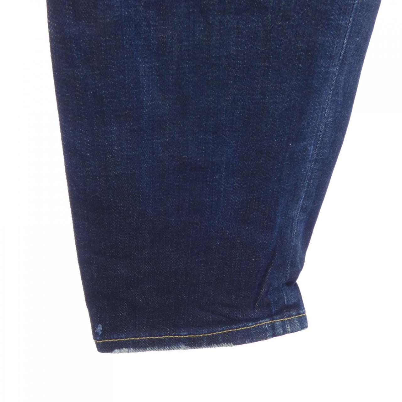 ディースクエアード DSQUARED2 S71LB0756 ジーンズ