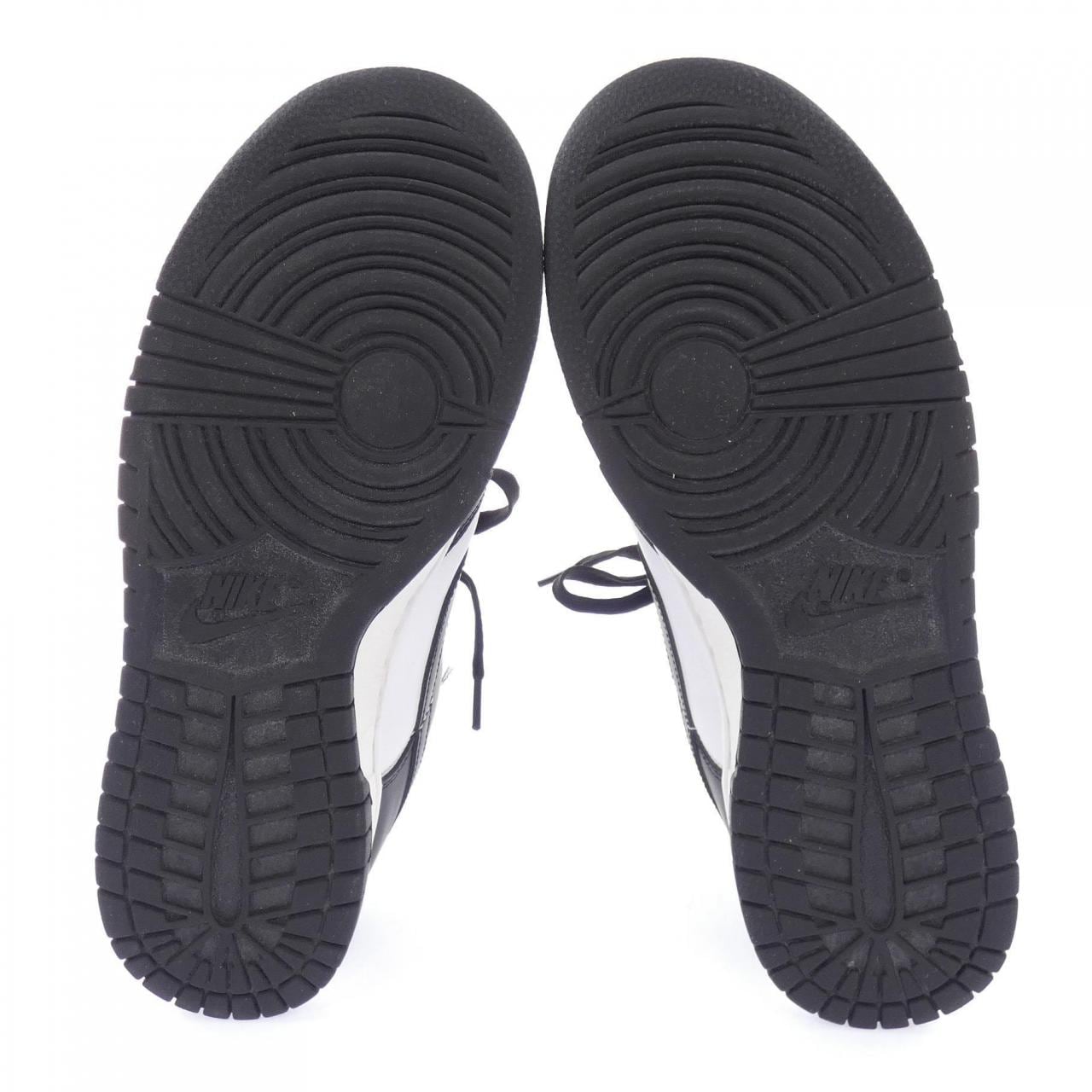 ナイキ NIKE dv3337-100 スニーカー