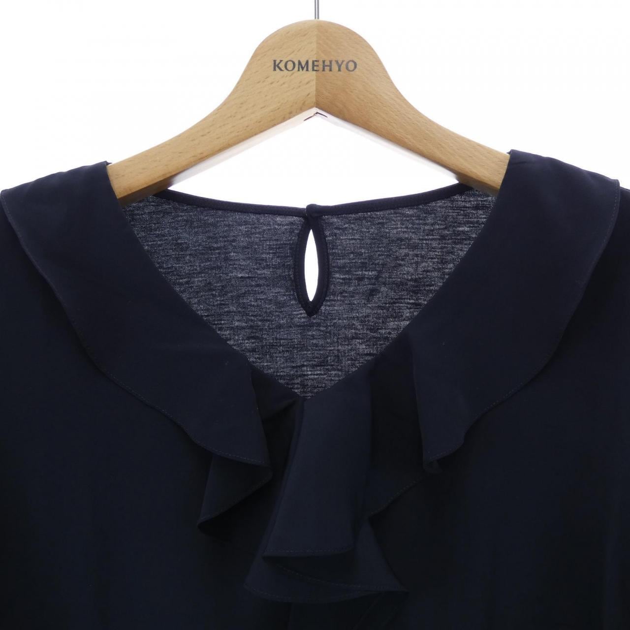 ニジュウサンク 23区 トップス