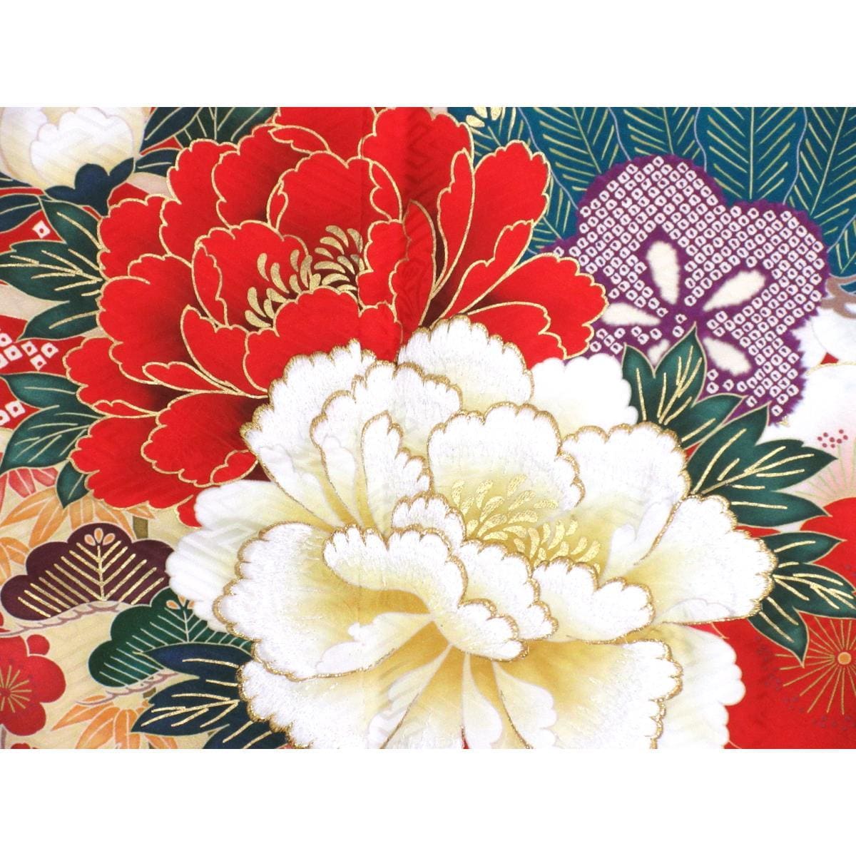 振袖　友禅金彩加工　刺繍入り　胴裏ポリエステル