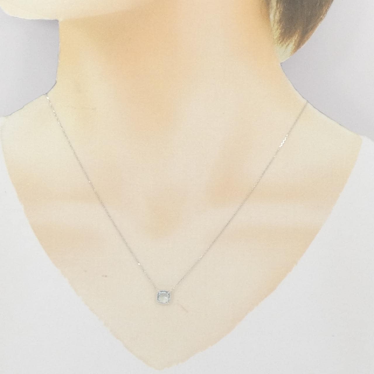 K10WG ブルートパーズ ネックレス