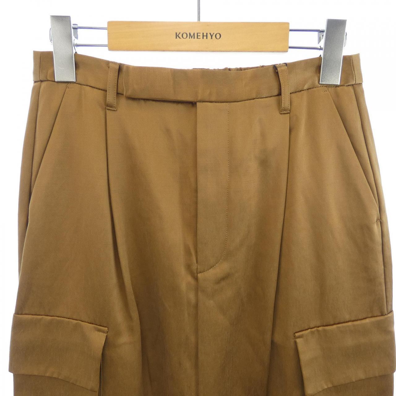 ソブ SOV. スカート