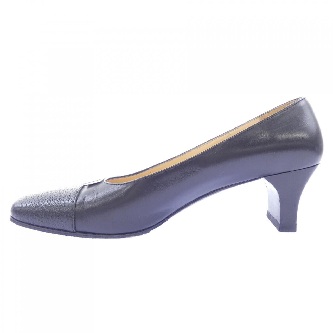サルヴァトーレフェラガモ SALVATORE FERRAGAMO 56697 パンプス