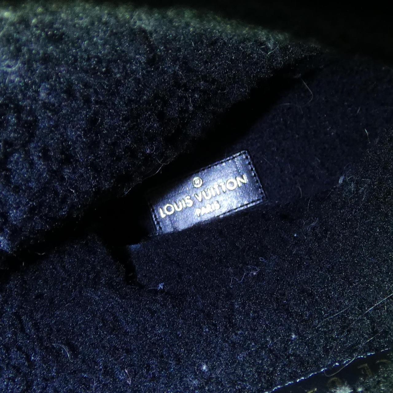 ルイヴィトン LOUIS VUITTON ブーツ