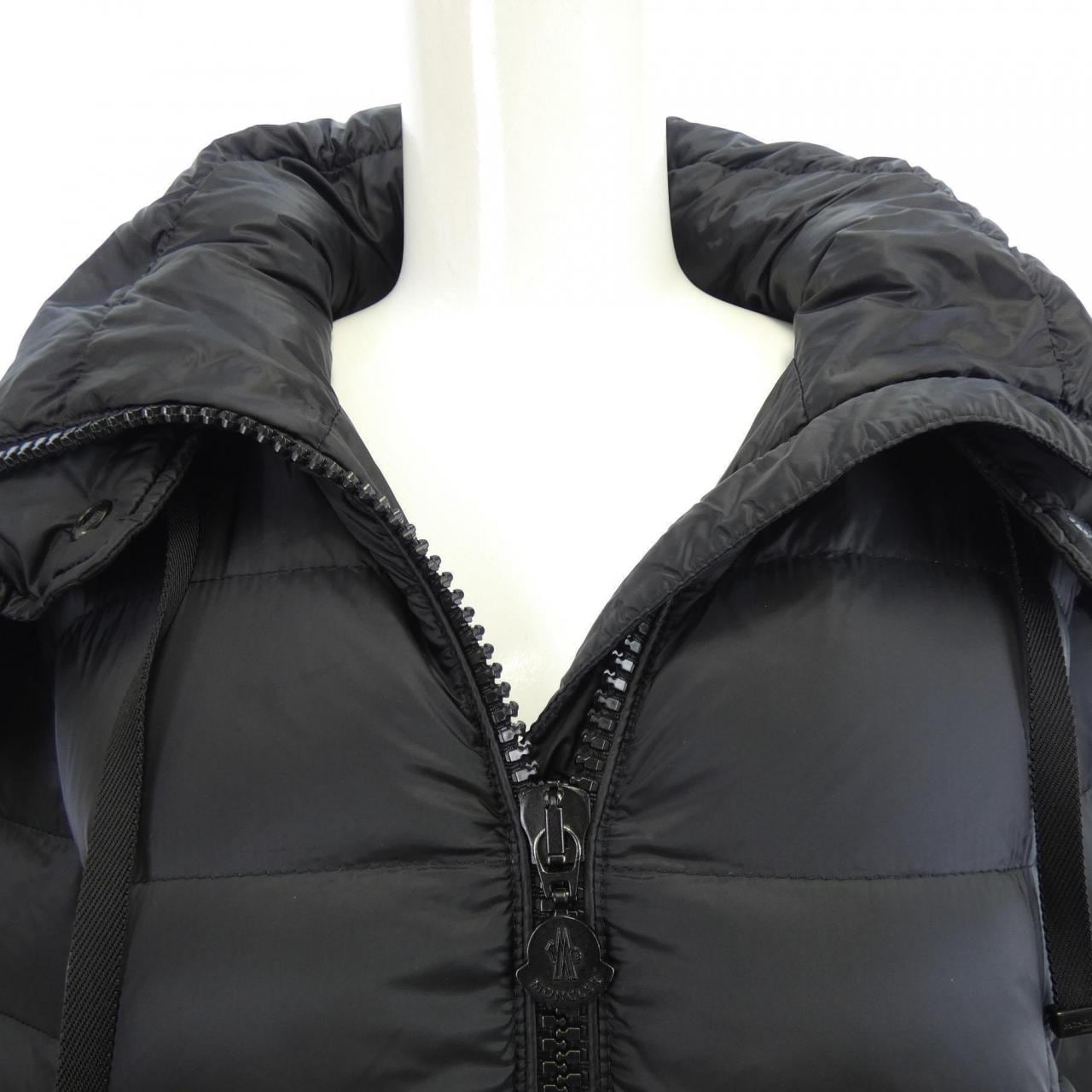 モンクレール MONCLER 53048 CHAMBLY ダウンコート