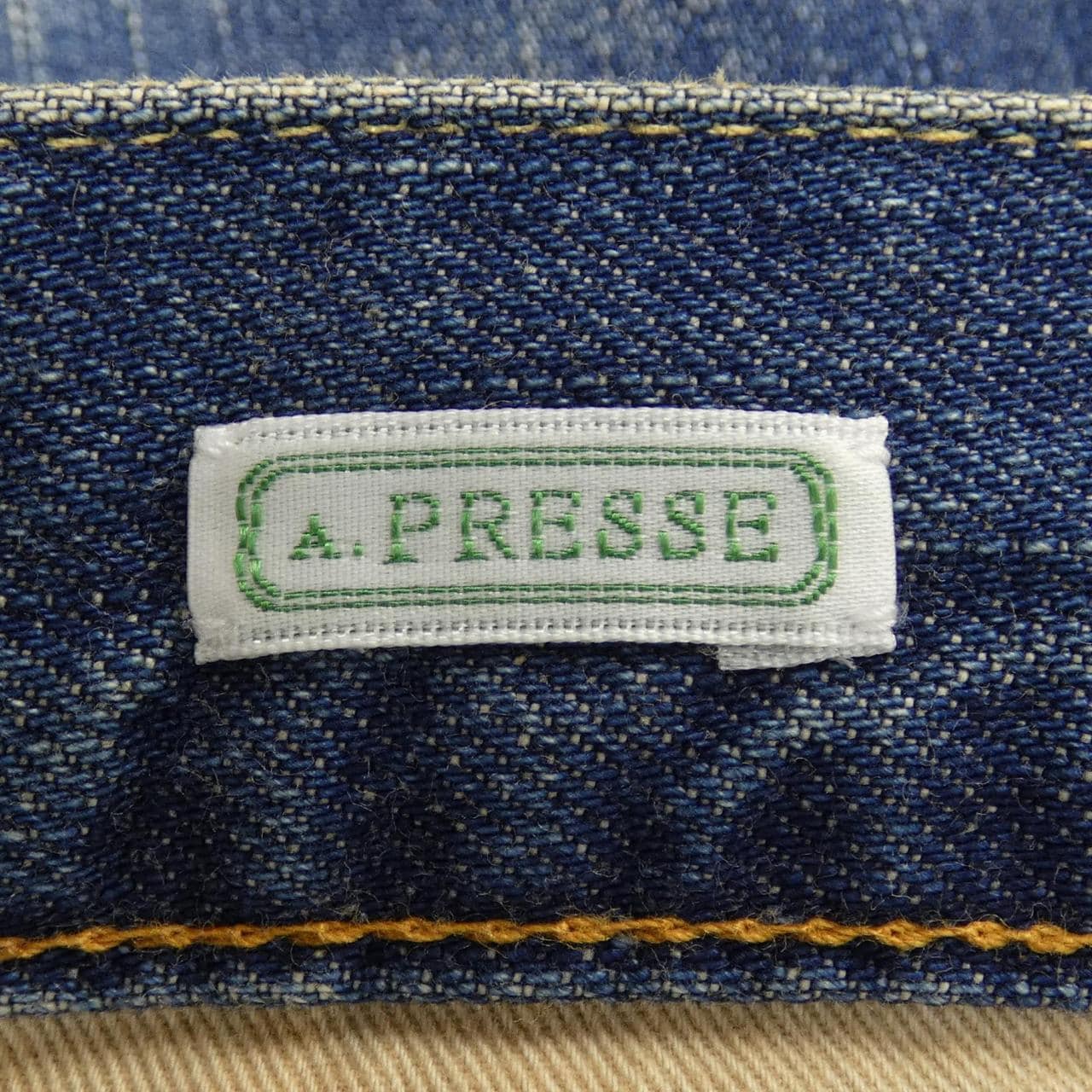 A.PRESSE jeans