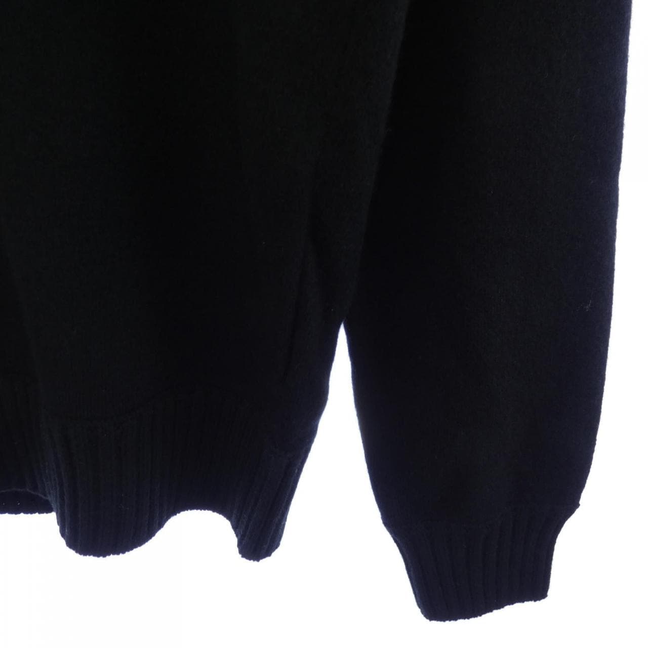 MAGAZZINO RICAMBI ニット