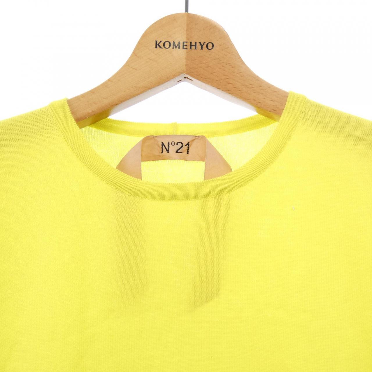 ヌメロヴェントゥーノ N°21 ニット