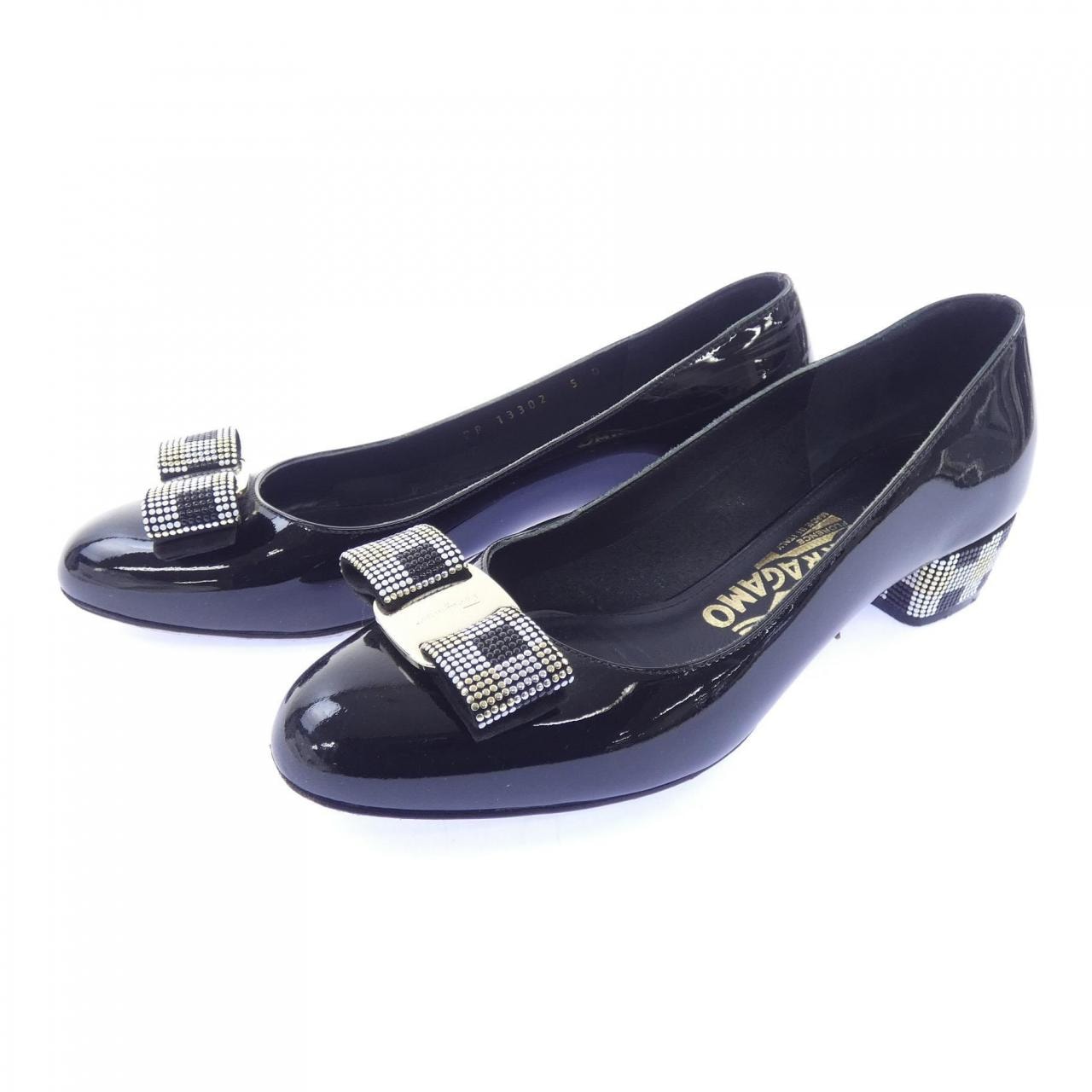 サルヴァトーレフェラガモ SALVATORE FERRAGAMO パンプス