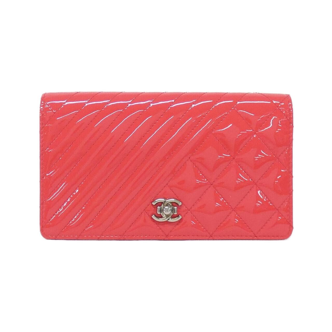 シャネル ココボーイ ライン 財布