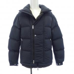 モンクレール MONCLER ダウンジャケット
