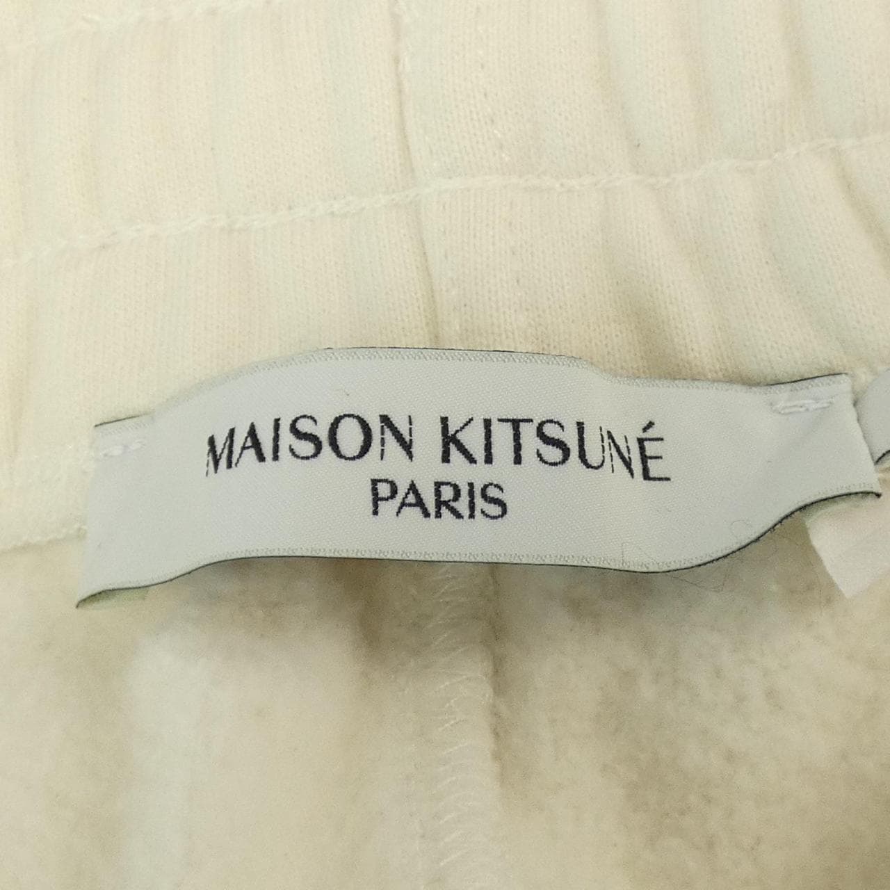 メゾンキツネ MAISON KITSUNE パンツ