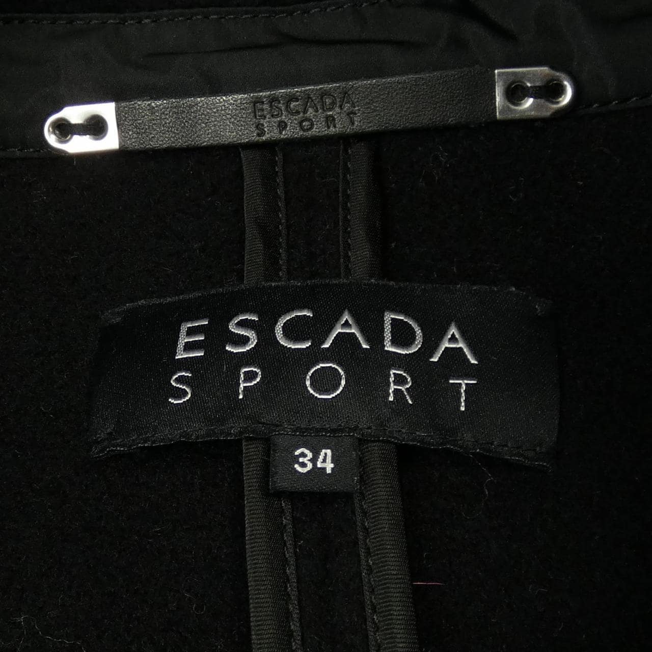 エスカーダスポート ESCADA SPORT コート