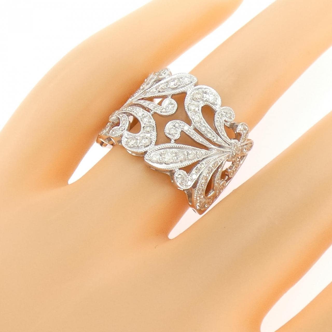 K18WG ダイヤモンド リング 0.90CT