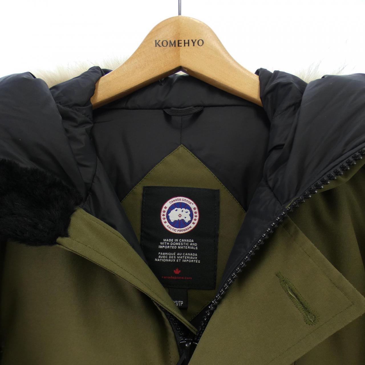 Canada goose CANADA GOOSE down jacket