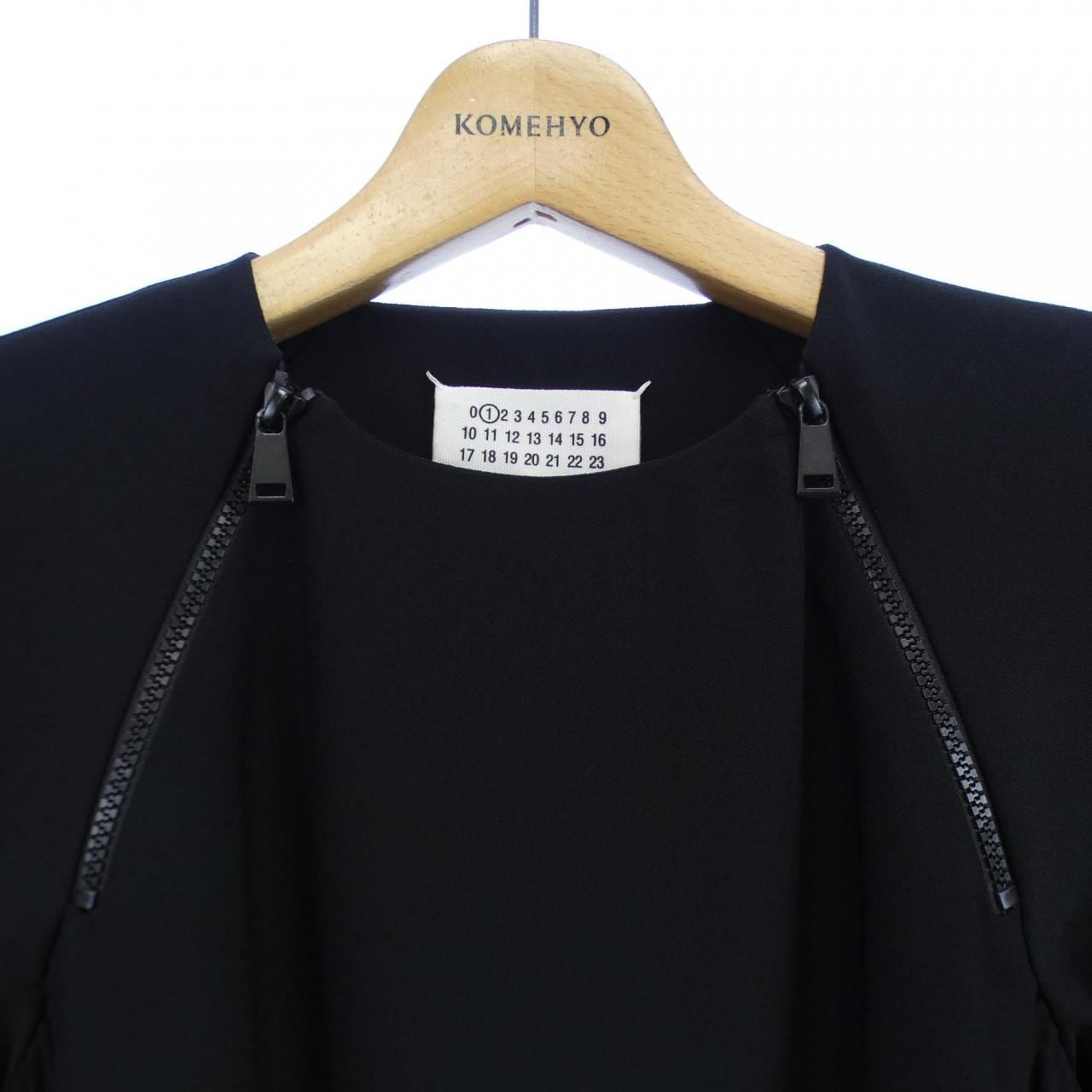 メゾンマルジェラ Maison Margiela ワンピース
