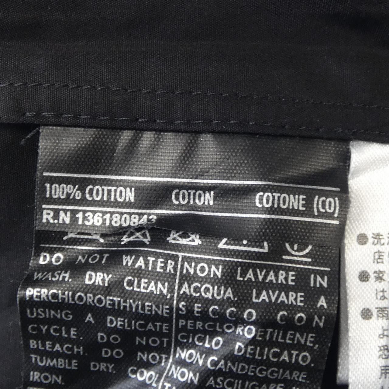 サルヴァトーレフェラガモ SALVATORE FERRAGAMO トップス