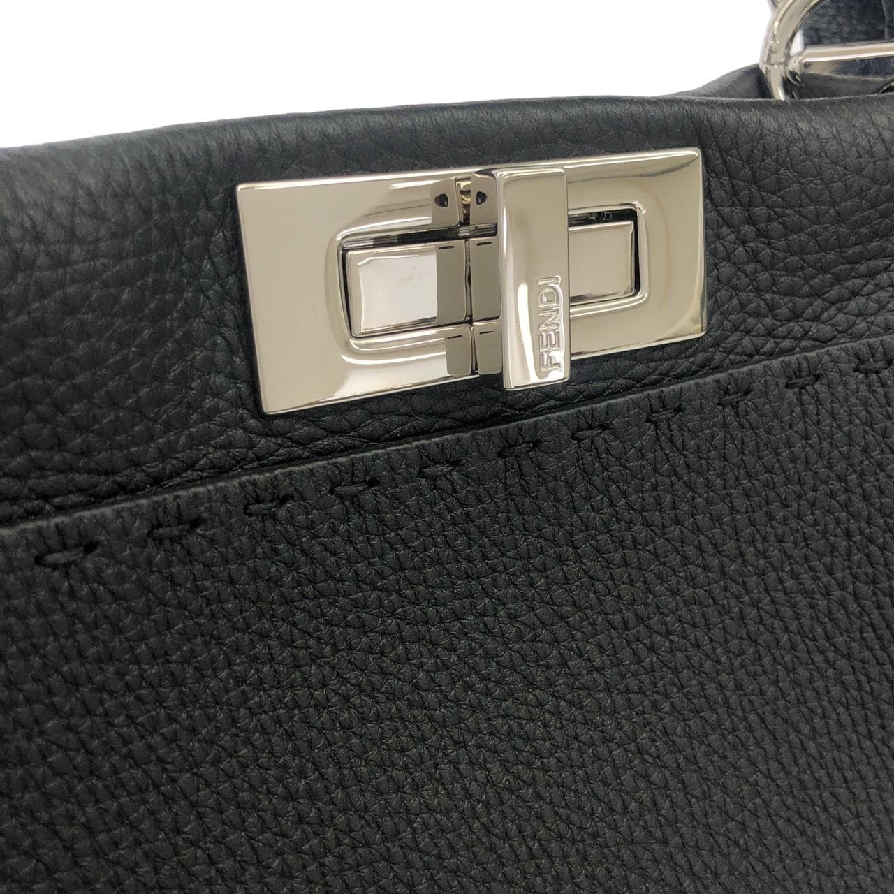 フェンディ SELLERIA ピーカブー 8BN290 Q0J バッグ