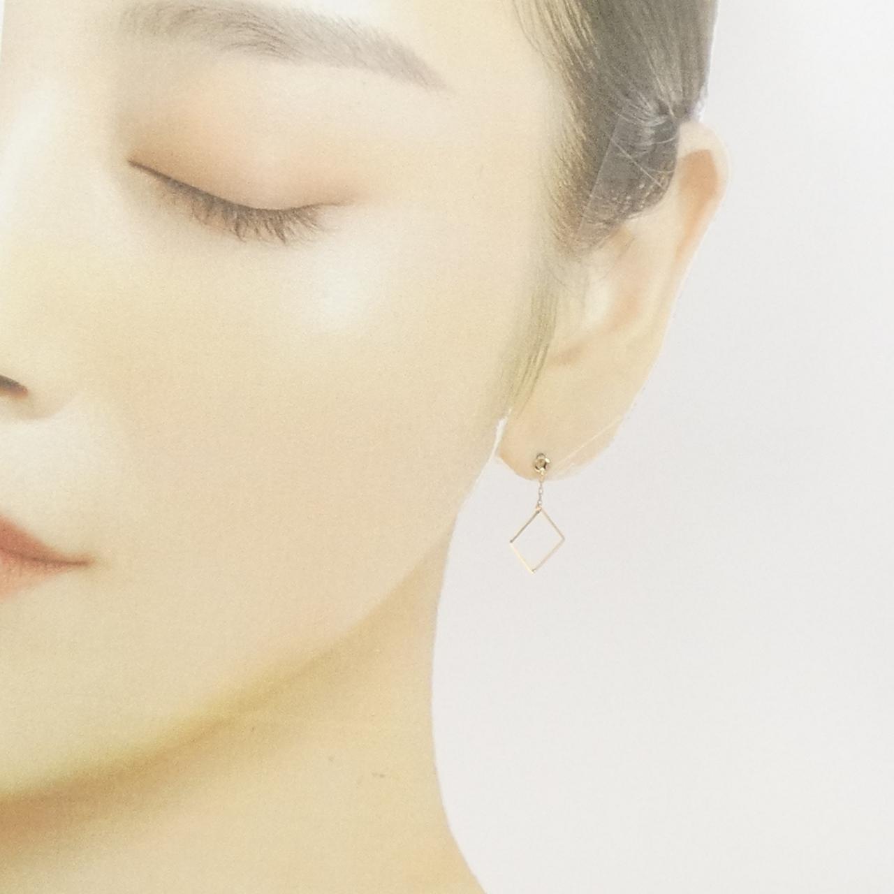 K18YG earrings