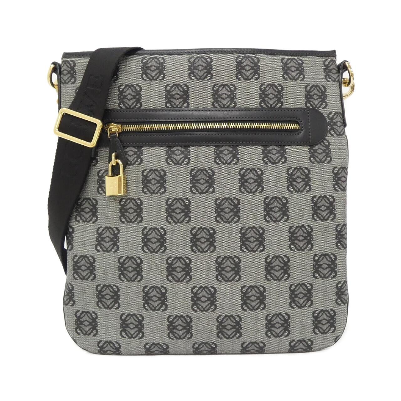 Loewe 345 80 C15 Shoulder Bag