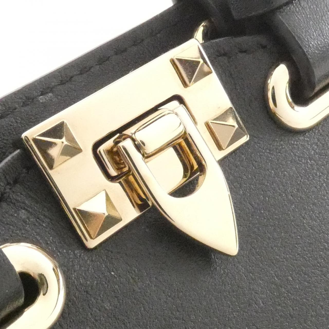 ヴァレンティノガラヴァーニ 1Y2P0Y28BOL バッグ