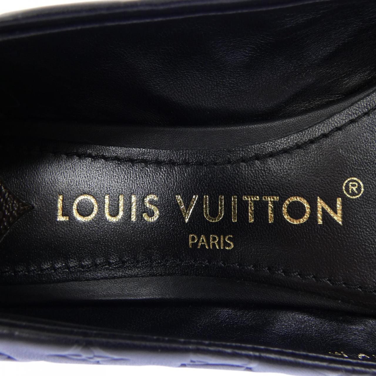 ルイヴィトン LOUIS VUITTON ニーナライン フラットシューズ