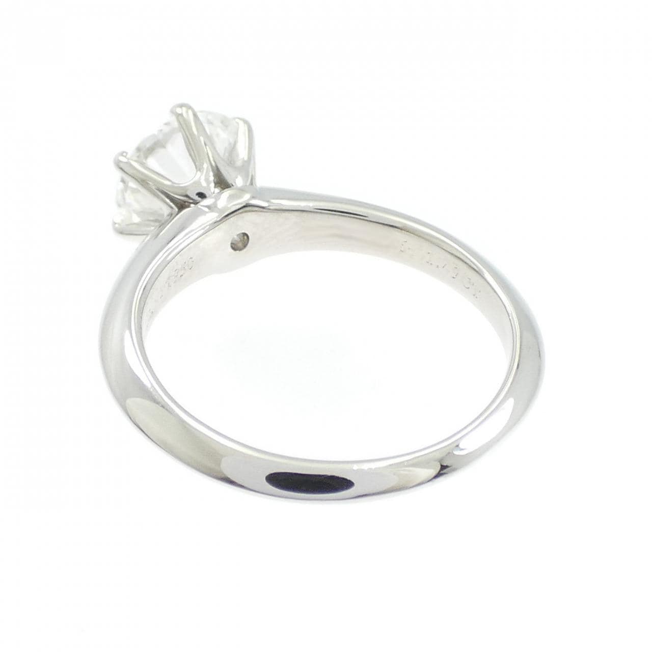 ティファニー クラシックソリティア リング 1.49CT