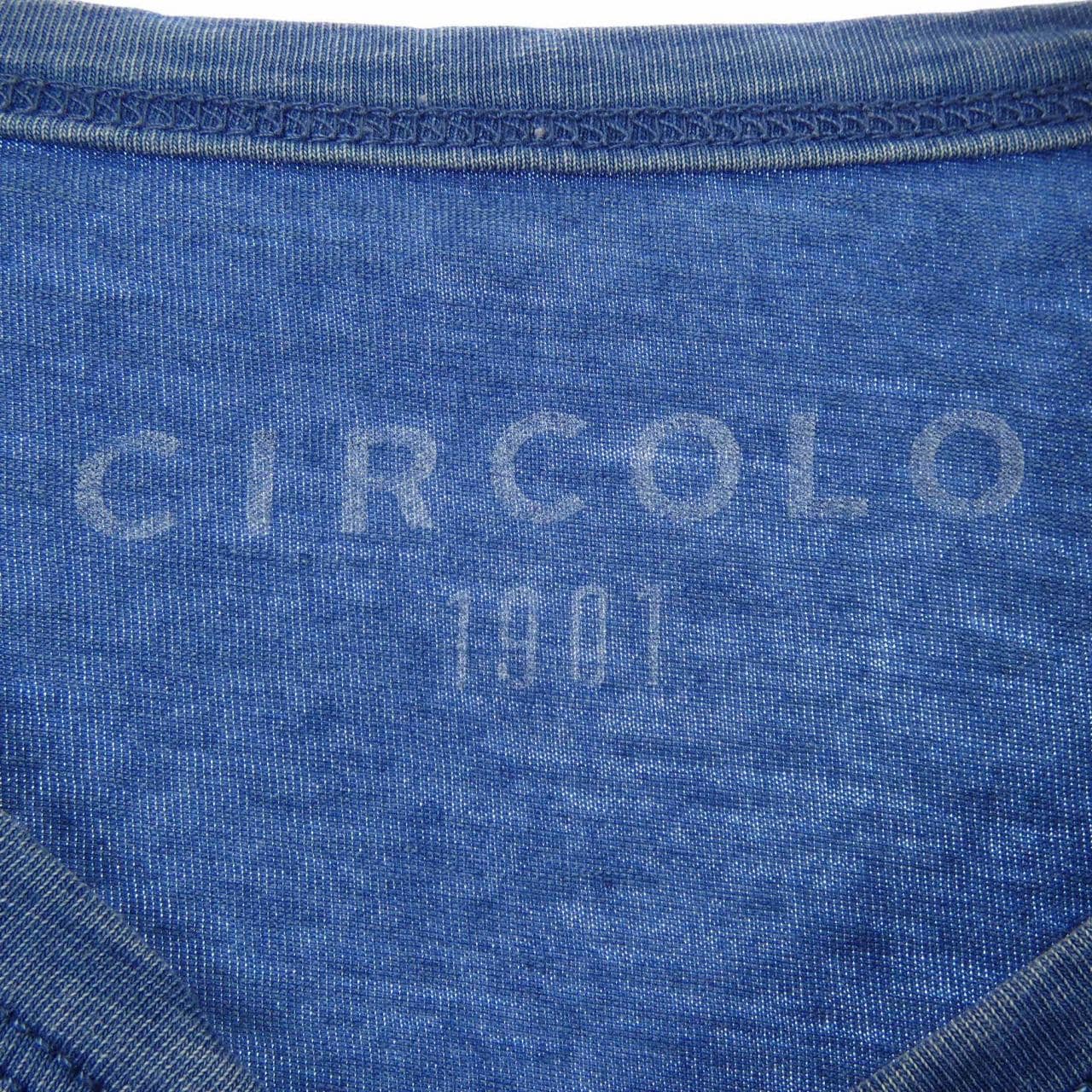 チルコロ 1901 CIRCOLO 1901 シャツ