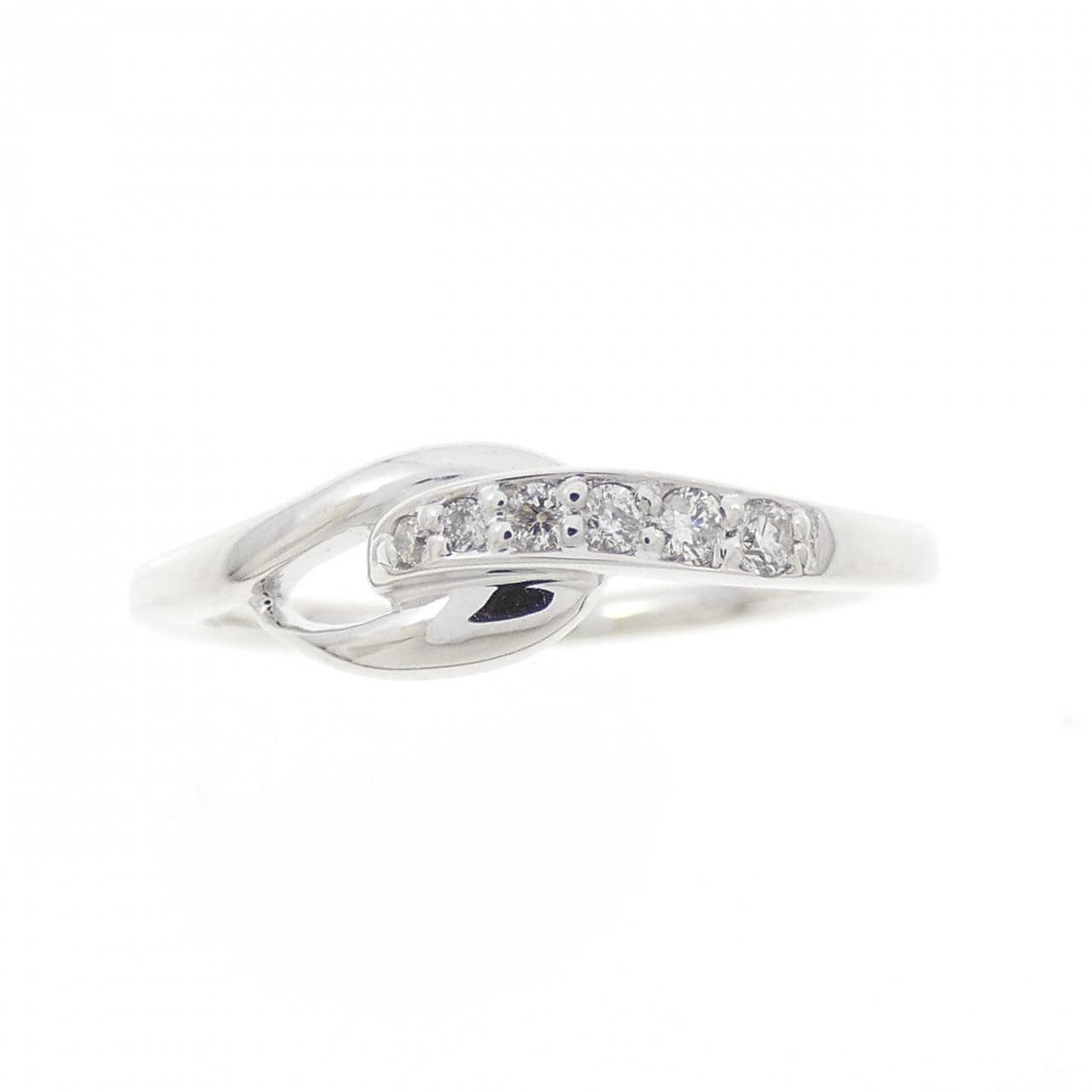 4゜C Diamond ring