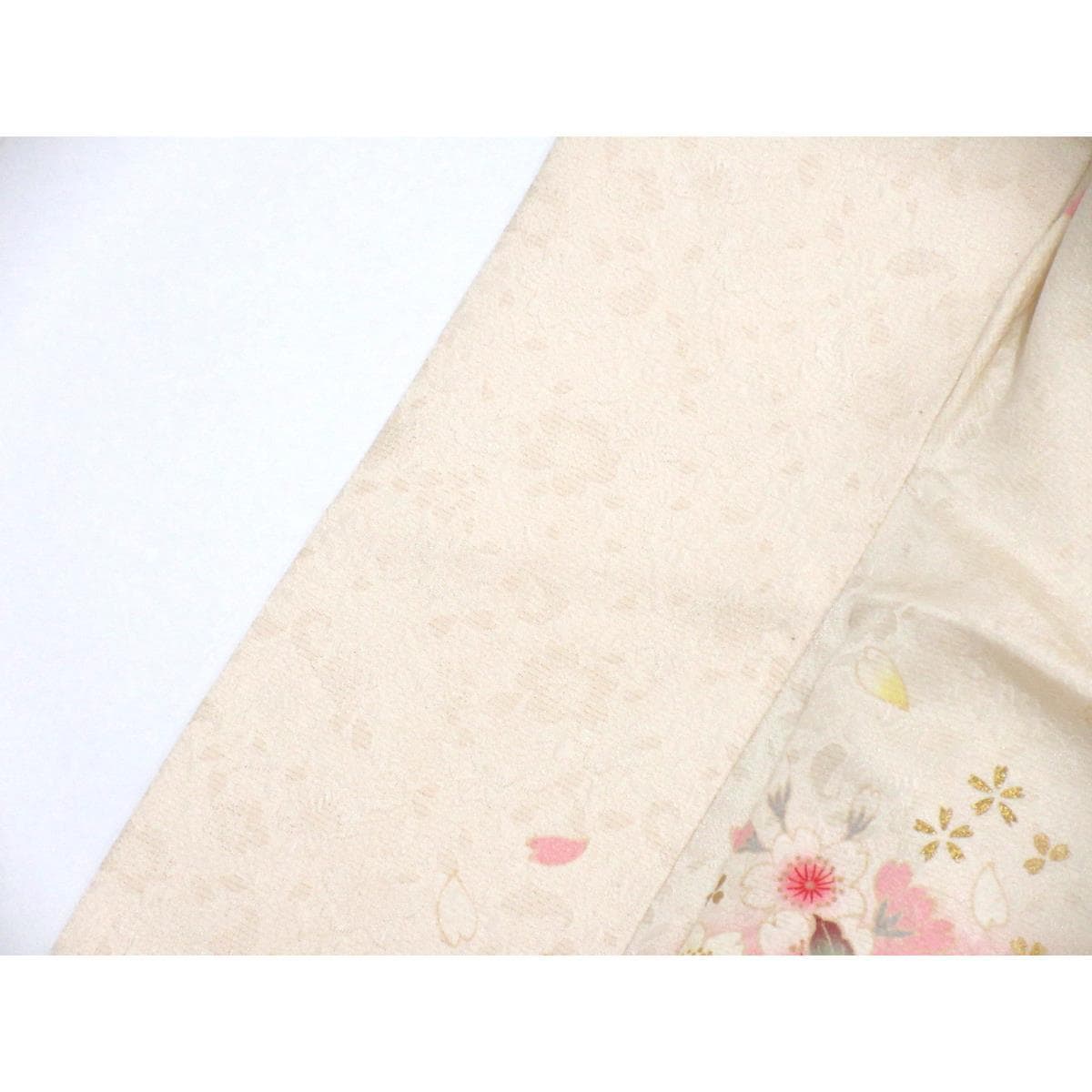 振袖　友禅金彩加工　刺繍入りボカシ染