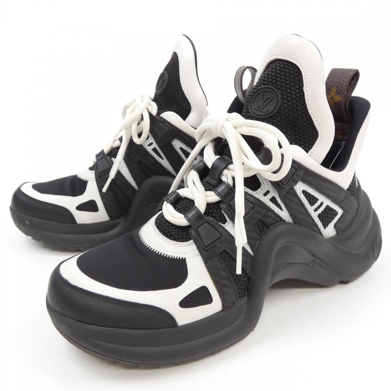 LOUIS LOUIS VUITTON sneakers