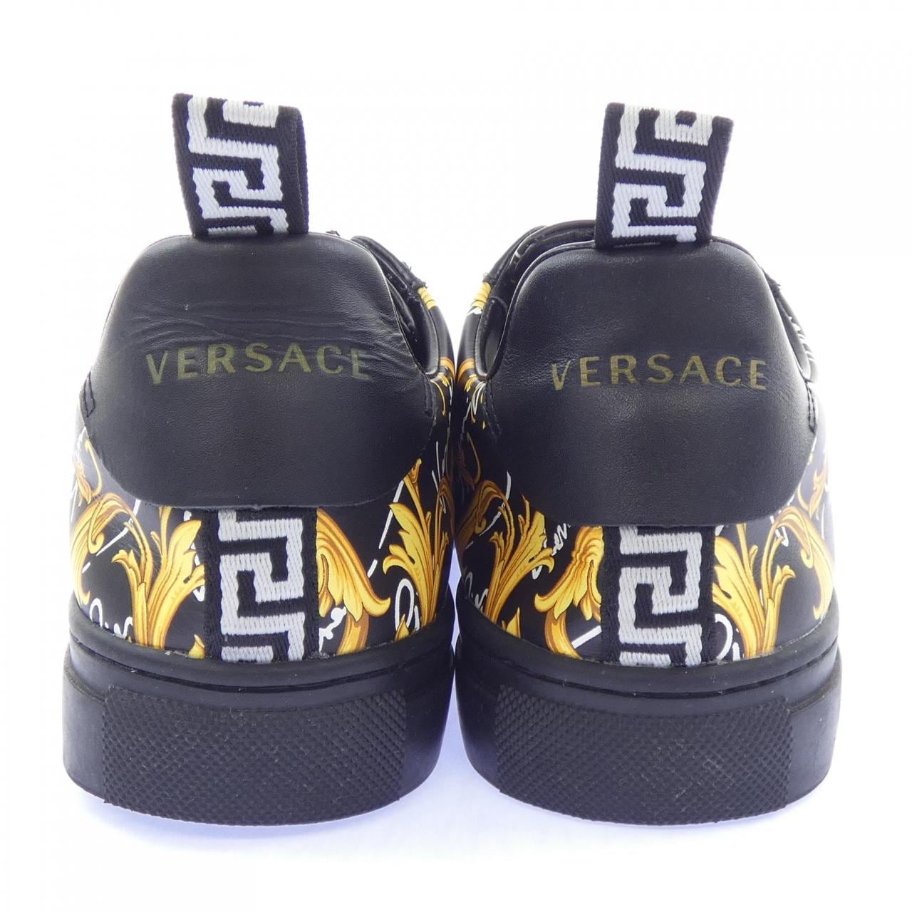 ヴェルサーチェ VERSACE スニーカー