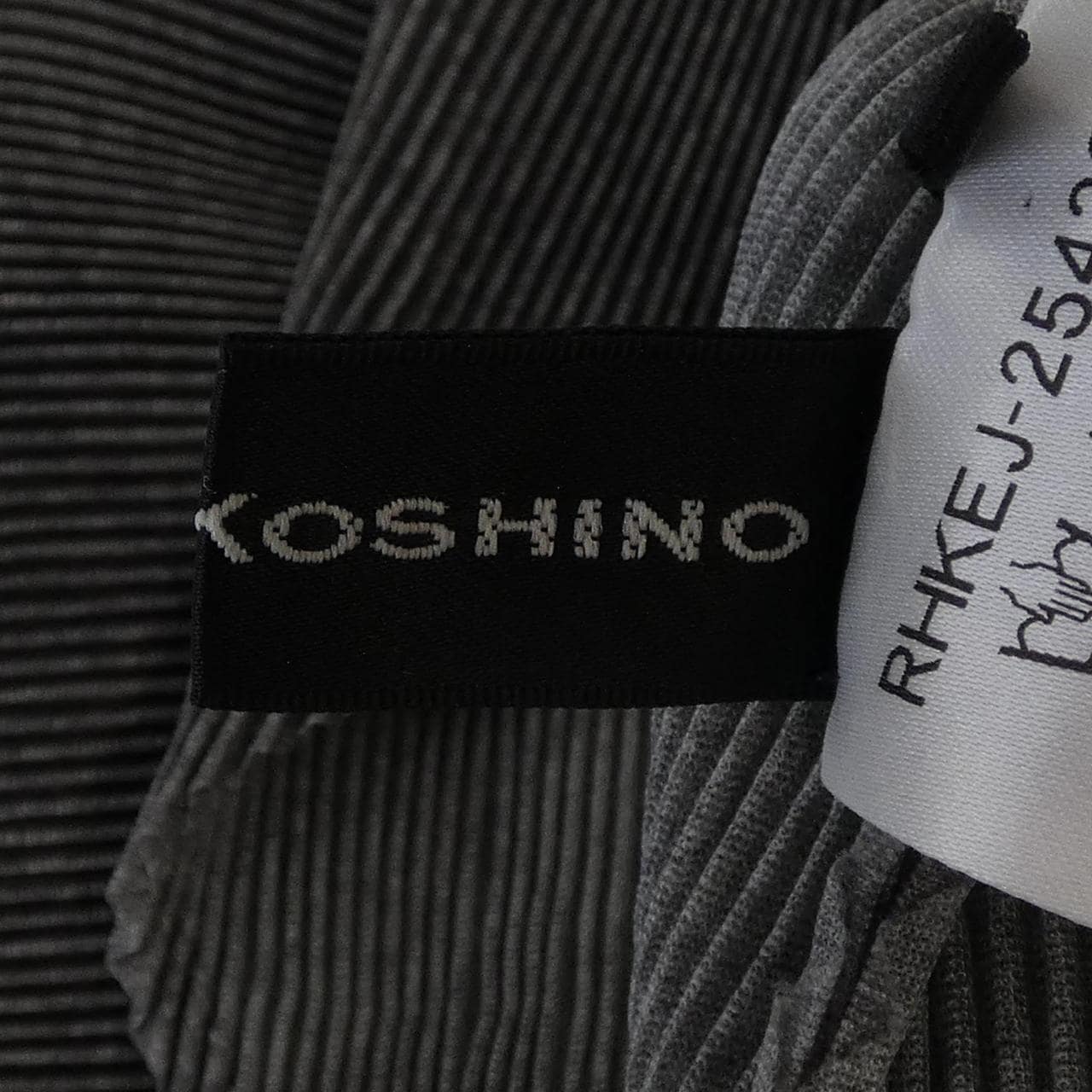 ヒロココシノ HIROKO KOSHINO RHKEJ-25430 トップス
